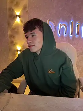 Logan smith1 online show from January 2026 08:49:02 AM