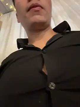 Logan smith1 online show from April 2026 01:10:02 AM