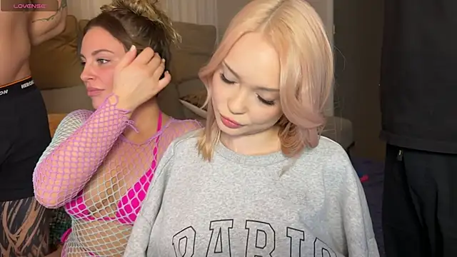 dollfromvenus online show from March 2026 07:40:01 PM