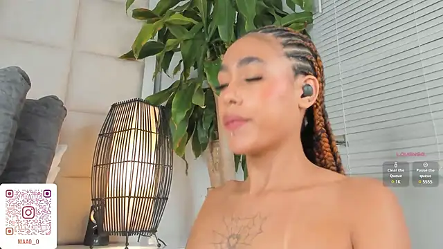 Snapshot of Nia_Bunny chatting on March 2025 05:24:02 PM Nia Bunny online show from March 2025 05:24:02 PM