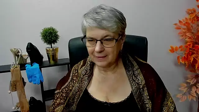 IrisDream online show from January 2025 02:02:02 PM