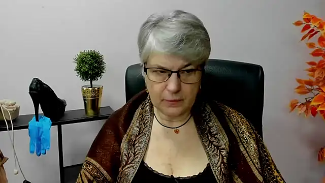 IrisDream online show from January 2025 07:18:01 AM