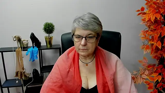 IrisDream online show from January 2025 01:23:02 PM