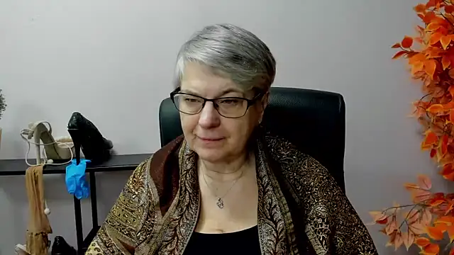 IrisDream online show from March 2025 07:14:01 AM