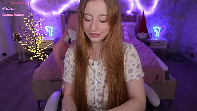 SilverrMoon online show from February 2025 02:00:01 AM