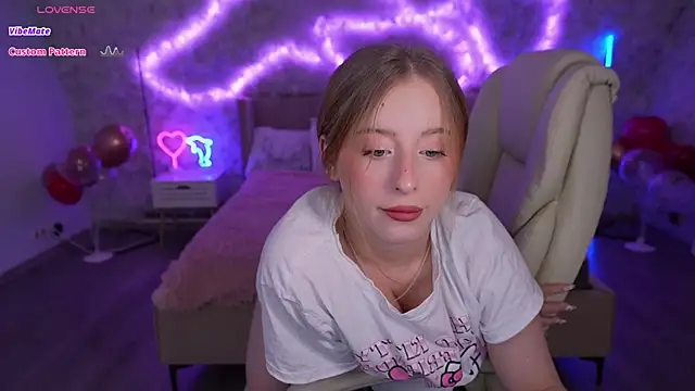 SilverrMoon online show from February 2025 02:12:02 AM