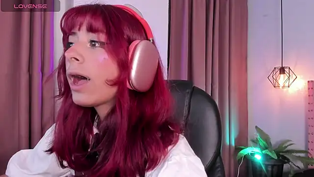 cloe  palmer online show from March 2025 12:00:01 PM