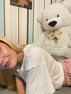 Liya my online show from September 2025 07:47:02 PM