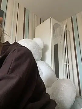 Liya my online show from November 2025 09:52:02 AM