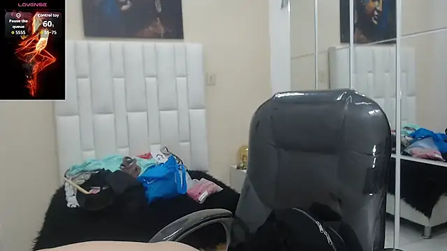 katty femdom online show from September 2025 12:38:01 PM