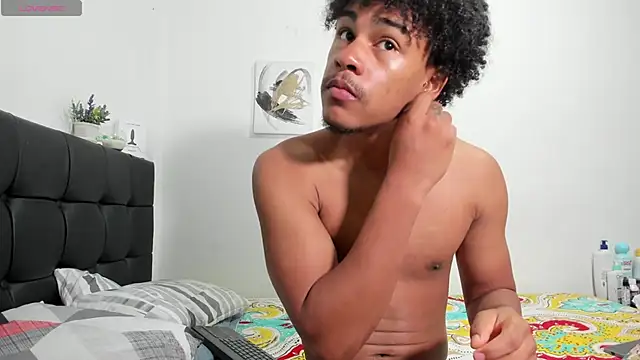 Snapshot of RoddyRich11 chatting on February 2025 01:17:02 PM RoddyRich11 online show from February 2025 01:17:02 PM