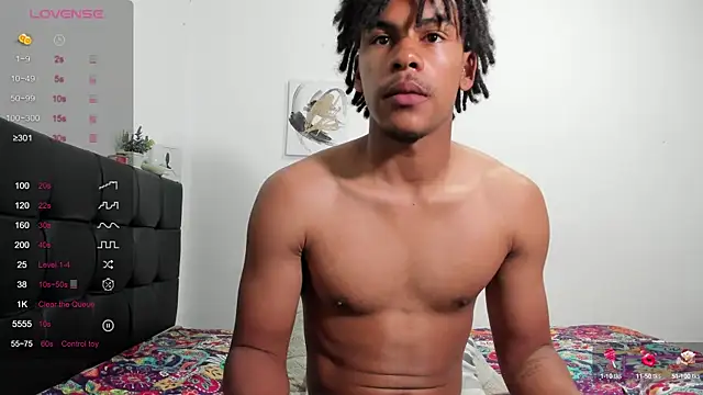 Snapshot of RoddyRich11 chatting on October 2025 10:18:02 PM RoddyRich11 online show from October 2025 10:18:02 PM