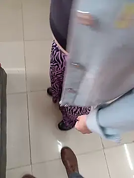 sophie banger online show from February 2026 07:32:02 PM