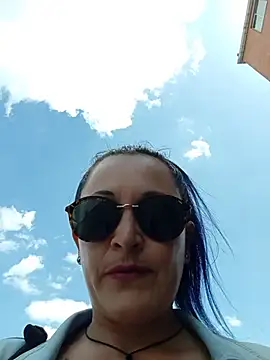 sophie banger online show from February 2026 06:39:02 PM