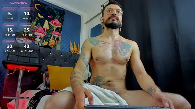 Snapshot of leondevereda chatting on February 2025 01:03:01 PM leondevereda online show from February 2025 01:03:01 PM