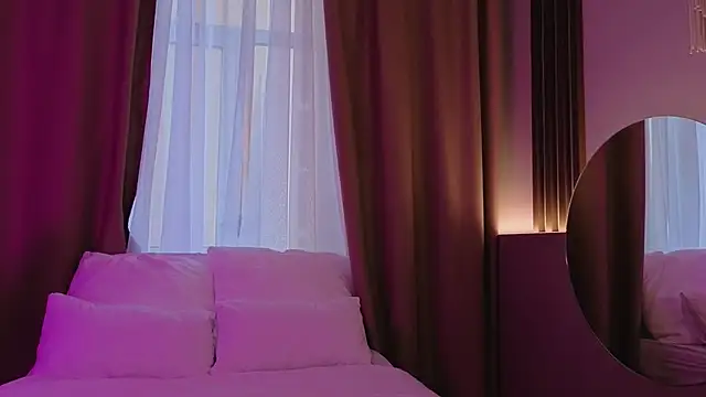 CassieCool online show from October 2025 12:38:01 PM