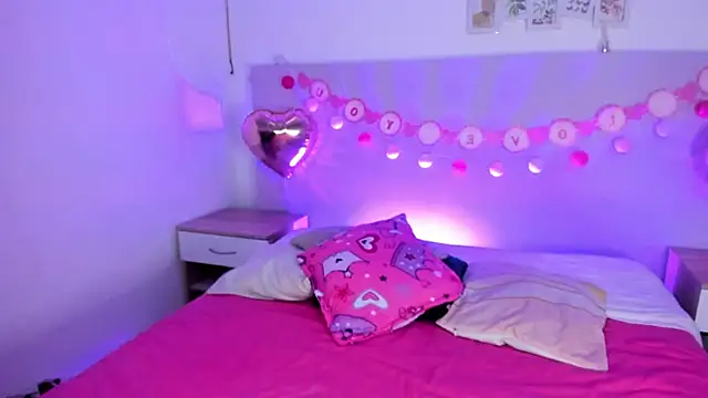 Kimkalifa  online show from February 2025 03:31:02 PM