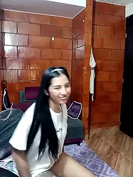 Snapshot of Raven__purple chatting on January 2025 01:16:01 AM Raven  purple online show from January 2025 01:16:01 AM