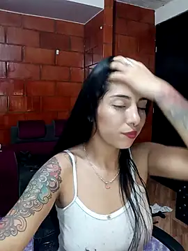 Snapshot of Raven__purple chatting on January 2025 04:26:01 AM Raven  purple online show from January 2025 04:26:01 AM