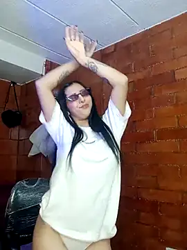 Snapshot of Raven__purple chatting on March 2025 05:08:01 AM Raven  purple online show from March 2025 05:08:01 AM