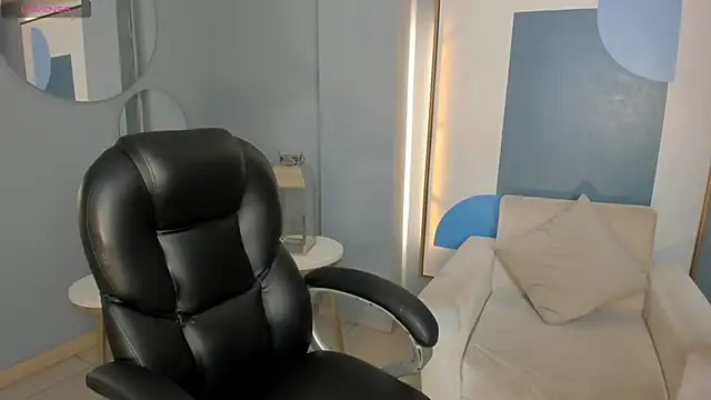 Snapshot of ChloePreston_ chatting on May 2026 10:56:01 AM ChloePreston online show from May 2026 10:56:01 AM