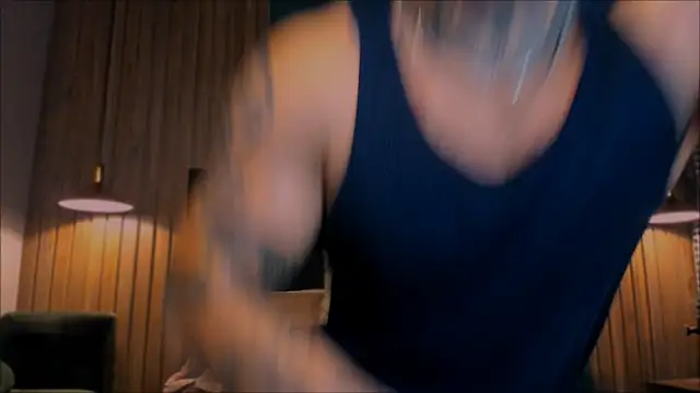 Snapshot of LeoSalvatore_ chatting on February 2025 03:42:02 AM LeoSalvatore  online show from February 2025 03:42:02 AM