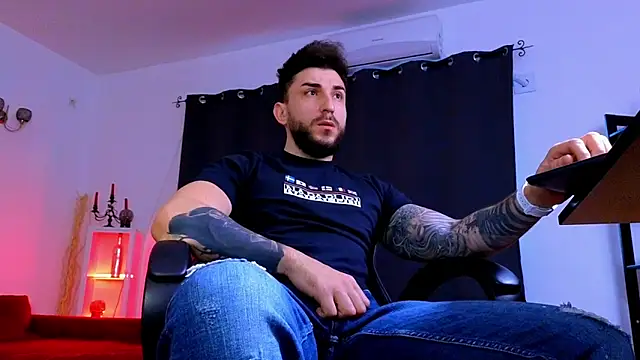 Snapshot of MightyAaron66 chatting on May 2026 03:13:01 AM MightyAaron66 online show from May 2026 03:13:01 AM