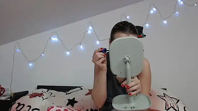 SweetMaddy888 online show from January 2025 04:10:02 AM