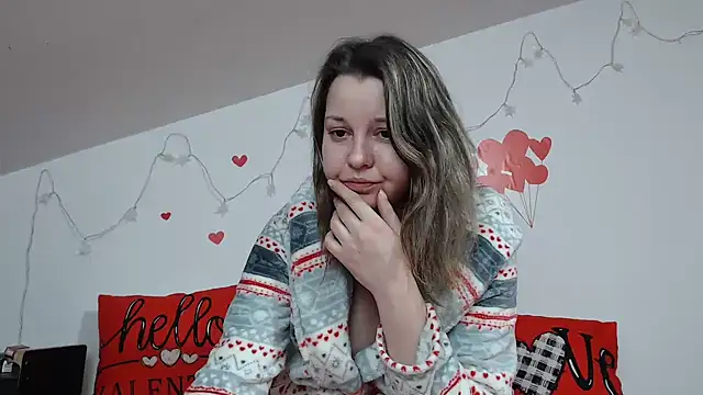 SweetMaddy888 online show from February 2025 06:08:02 PM