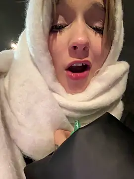 Baby Tiny online show from January 2025 04:20:01 PM