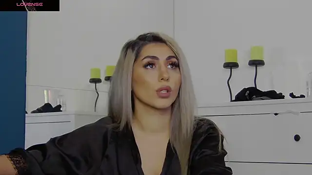 CelineMeyerr online show from October 2025 06:11:02 AM