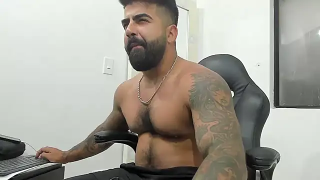 Lyon vach online show from February 2025 06:53:01 PM