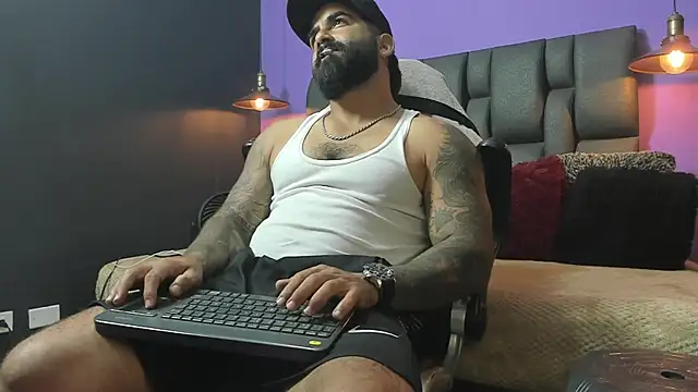 Lyon vach online show from September 2025 07:18:02 PM