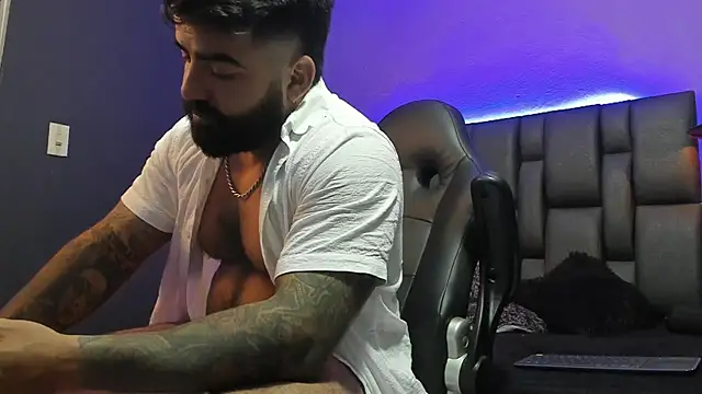 Lyon vach online show from February 2026 11:57:02 PM