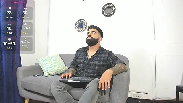 Snapshot of Lyon_vach chatting on May 2026 03:15:01 AM Lyon vach online show from May 2026 03:15:01 AM