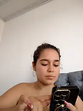 LaurenWelly  online show from February 2025 08:21:01 PM