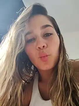 LaurenWelly  online show from March 2025 09:01:02 PM