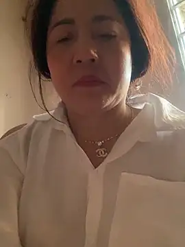 Snapshot of Cesywet chatting on March 2025 10:55:01 AM Cesywet online show from March 2025 10:55:01 AM