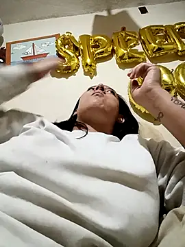 CORALINE GREYM online show from November 2025 01:50:02 AM