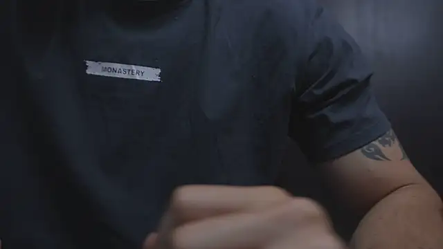 JacksonOlsenn online show from November 2025 08:30:02 PM