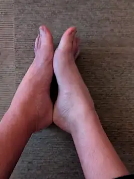 Snapshot of Passivellaxvoi chatting on March 2026 05:40:02 PM Passivellaxvoi online show from March 2026 05:40:02 PM