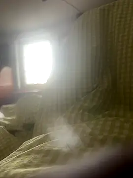 Jena1992 online show from November 2025 12:37:01 PM