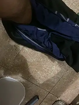 alex-riadh online show from March 2025 11:46:01 PM