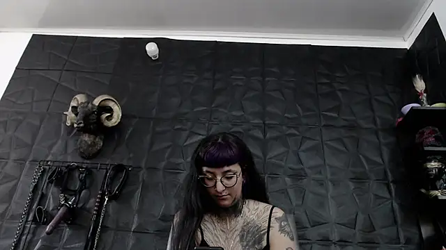 Agata Darkness online show from July 2026 04:34:02 PM