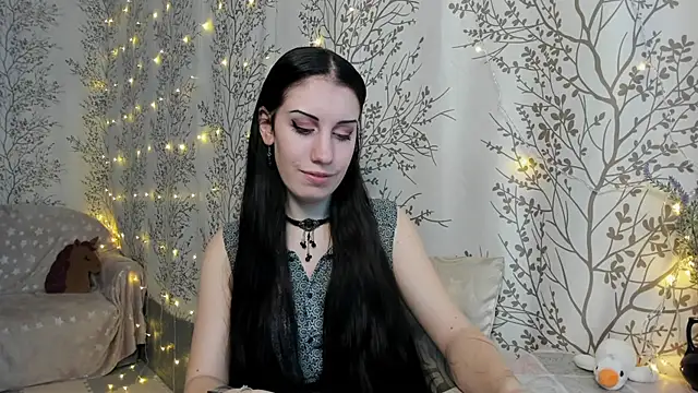 Mary0Lou online show from December 2024 03:30:01 AM