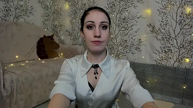 Mary0Lou online show from December 2024 03:04:01 AM