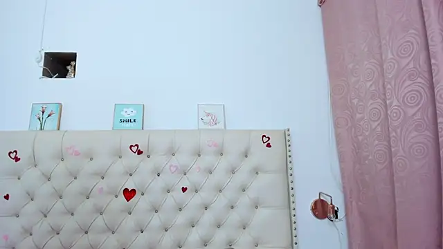 Kim Eli online show from February 2025 11:30:01 PM