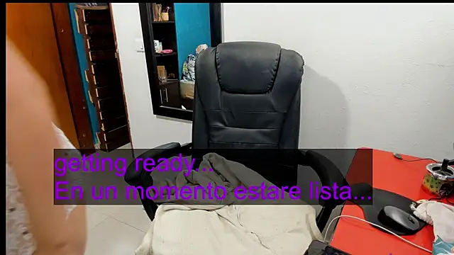 Snapshot of peanut_tangerine chatting on June 2026 12:13:01 AM peanut tangerine online show from June 2026 12:13:01 AM