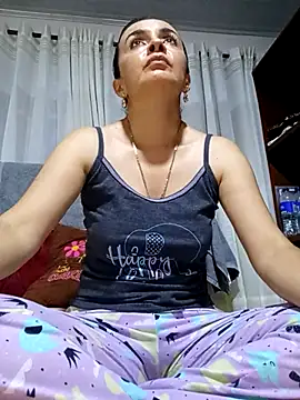 Samantha Sullivan  online show from September 2025 02:59:01 AM