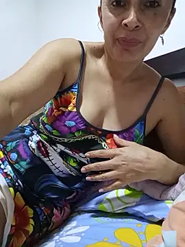 Samantha Sullivan  online show from February 2026 03:11:01 AM